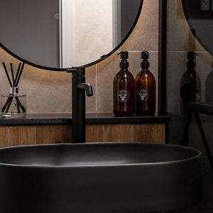 Suite Apartment